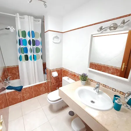 Linda Con Piscina Privada