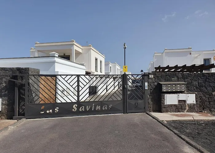 Linda Con Piscina Privada * Playa Blanca (Lanzarote)