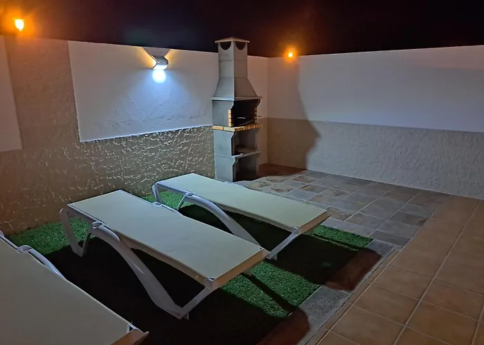 Linda Con Piscina Privada Villa *