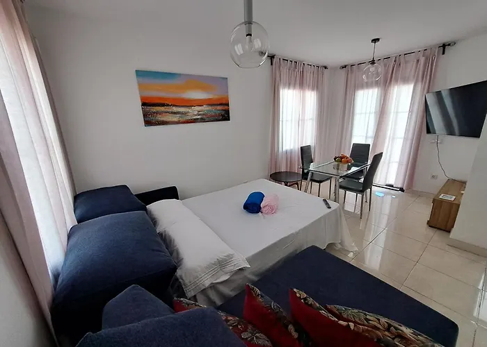 Villa Linda Con Piscina Privada Playa Blanca (Lanzarote)
