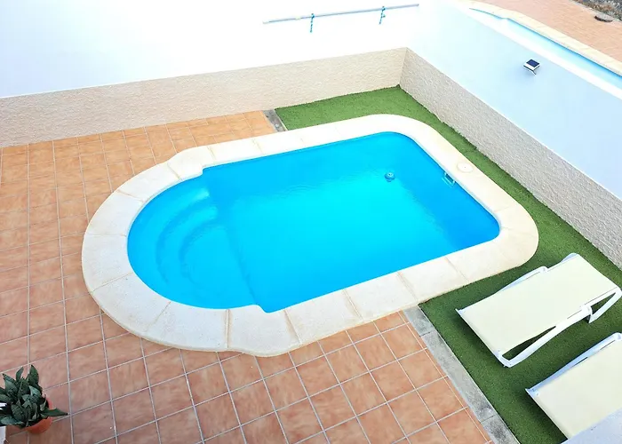 Linda Con Piscina Privada Villa *