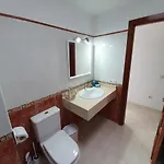 Linda Con Piscina Privada فيلة *