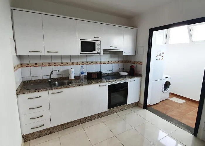 Linda Con Piscina Privada فيلة *