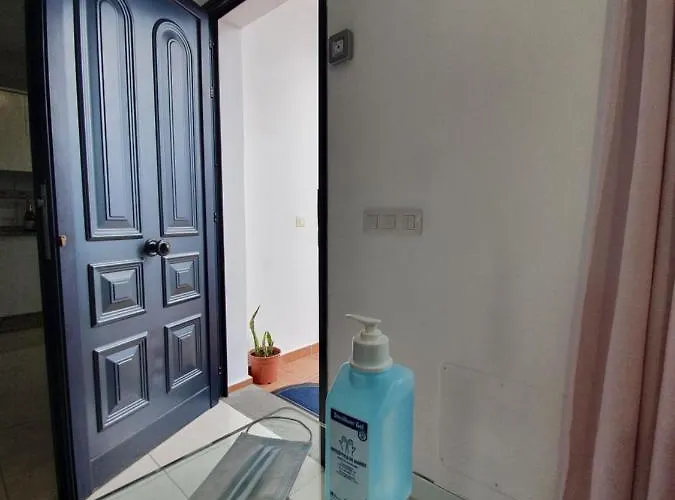 Linda Con Piscina Privada فيلة *