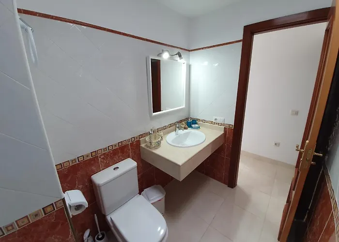 Linda Con Piscina Privada فيلة *